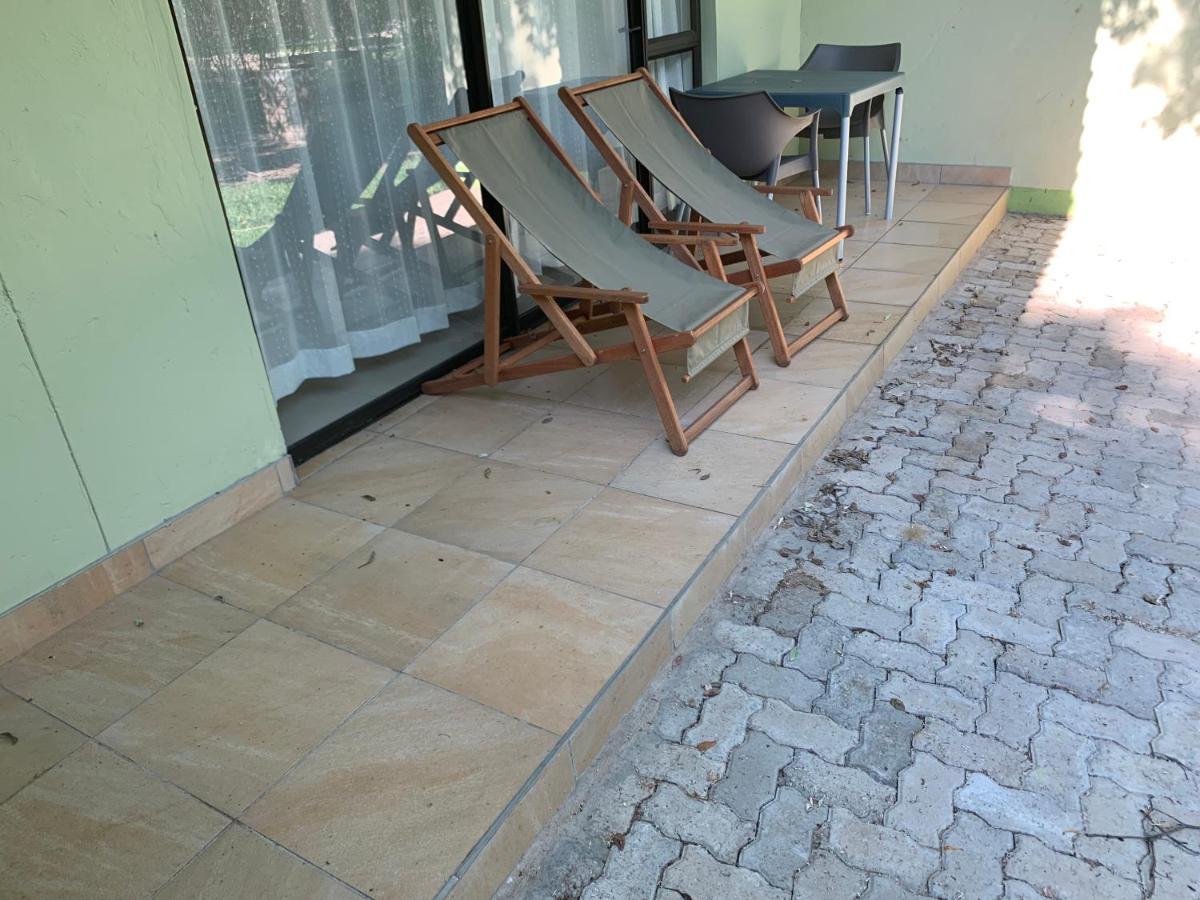 Juda Haus Lodge Катима Мулило Екстериор снимка